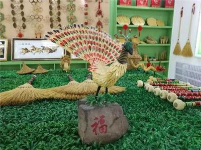 「中國(guó)笤帚苗之鄉(xiāng)」笤帚苗變身藝術(shù)品,身價(jià)倍增!